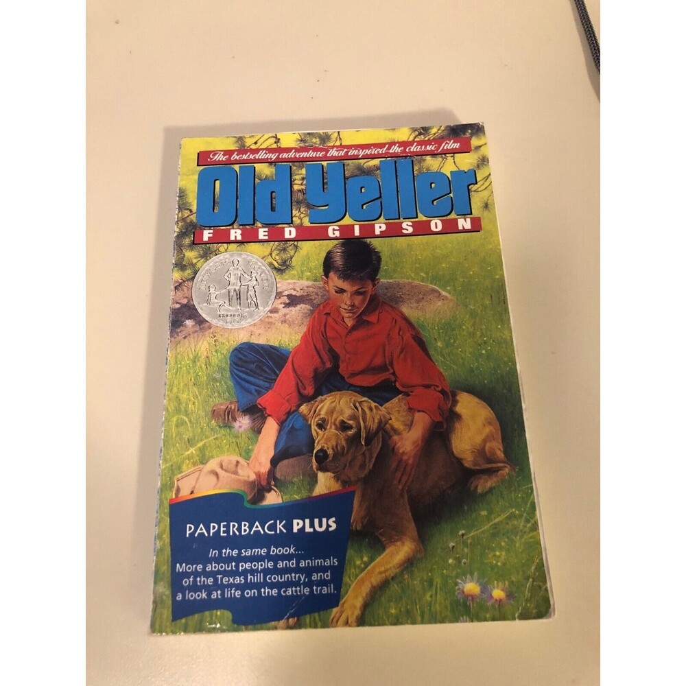Old Yeller Paperback Chapter Book By Fred Gipson